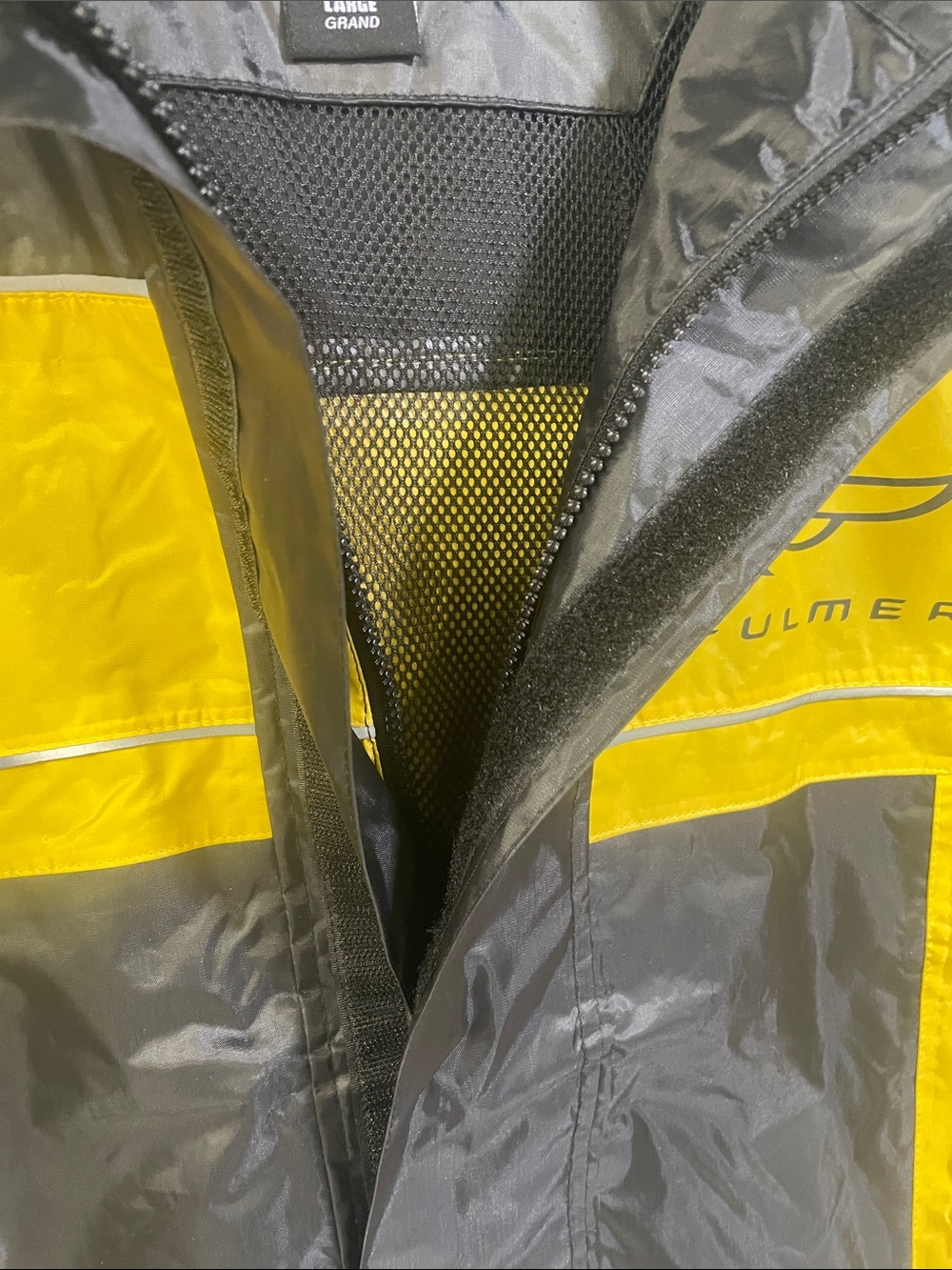 Rain Suit Jacket & Pants with Yellow Trim men’s LRG - Picture 6 of 6